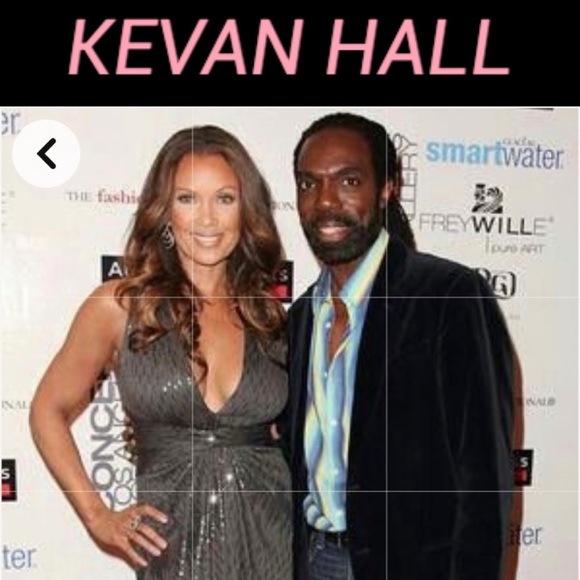 KEVAN HALL 💕Couture Designer. BEAUTIFUL Rich Emerald Green / Teal Blouse 💕8 🌸 - Picture 4 of 17